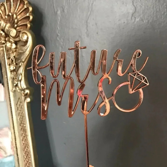“Future Mrs “ cake toper - Picture 1 of 8